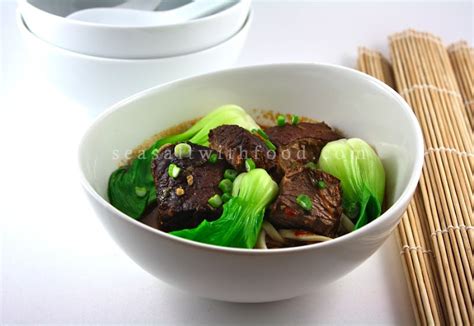   Xingtai City の「牛肉拌面」: 香ばしい肉とツルツルの麺が織りなす、至福のハーモニー！